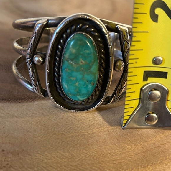Sterling & Turquoise Lag Zuni Cuff Bracelet - Picture 9 of 10